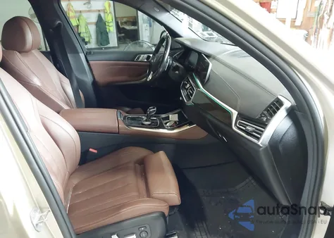 2019 BMW X5 xDrive40I z USA, uszkodzony, nr VIN 5UXCR6C55KLL05054